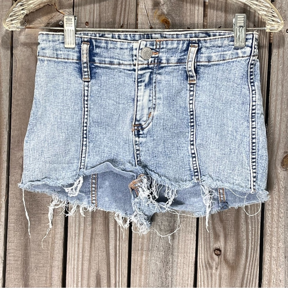 Imperfect Wild Fable Blue Jean Shorts High Waisted Distressed size 2 denim short